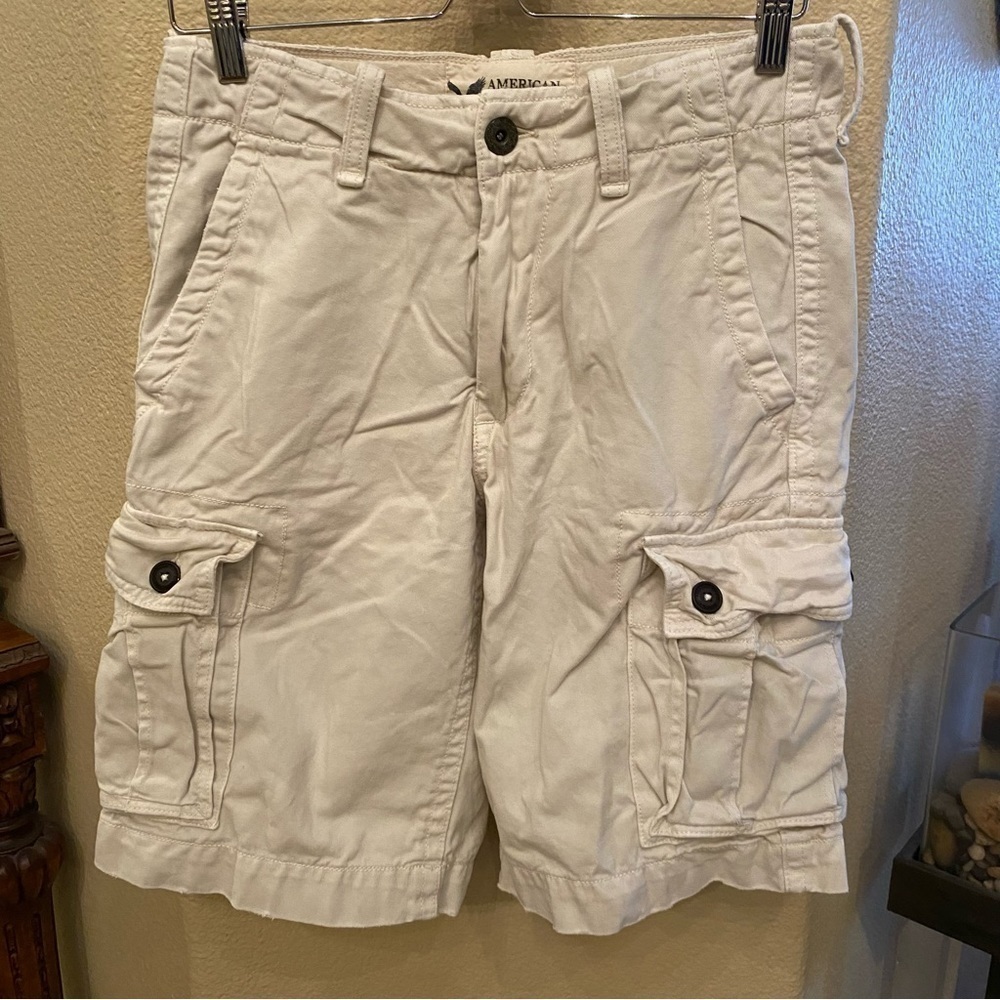 AMERICAN EAGLE OUTFITTERS Men Off White Classic Length Cargo Shorts Size 28